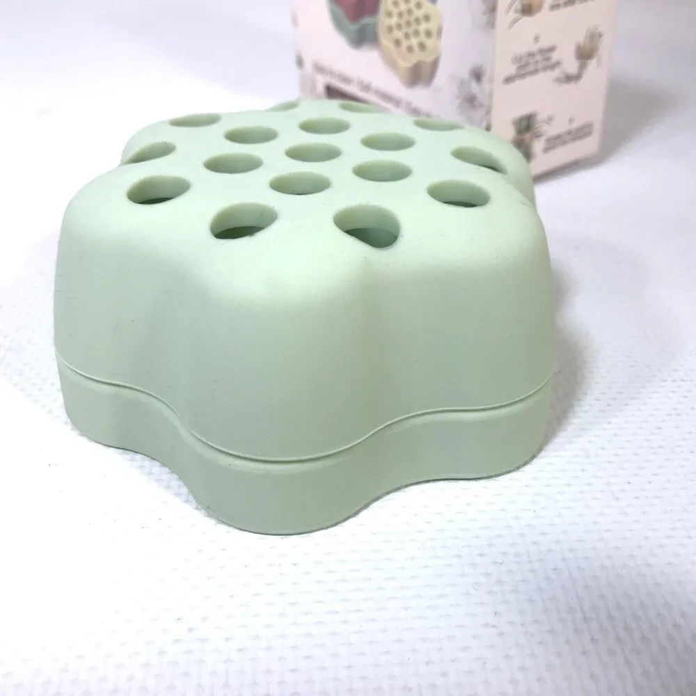Silicone Stem Holder for Flowers Mint Green Flower Holder Vase